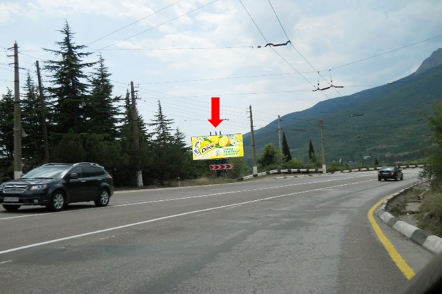 Щит 6x3,  Трасса Алушта-Ялта, 65 км, Гурзуф, в сторону Ялты