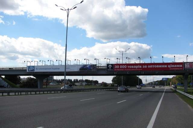 Міст 24x2,  Бориспольская трасса 19км+050м до Киева (третий мост) (в напр. Киева: поверхность слева)