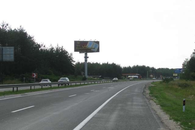 Суперборд 12x5,  Киев - Обухов 14км + 700м от Киева (в напр. Киева)