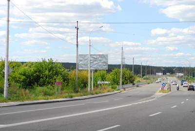 Щит 6x3,  перед мостом через р. Ирпень, въезд в Ирпень с Ирпенской трассы