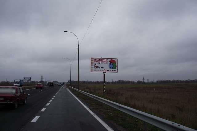 Щит 6x3,  Киев - Чернигов 13 км + 110 м (справа в напр. г.Киев)