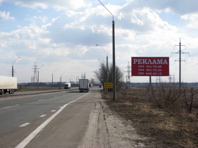 Щит 6x3,  Бровары 05, окружная, а/д Киев-Чернигов, км 31+900 м (слева), на развязке; в Киев (12 км)