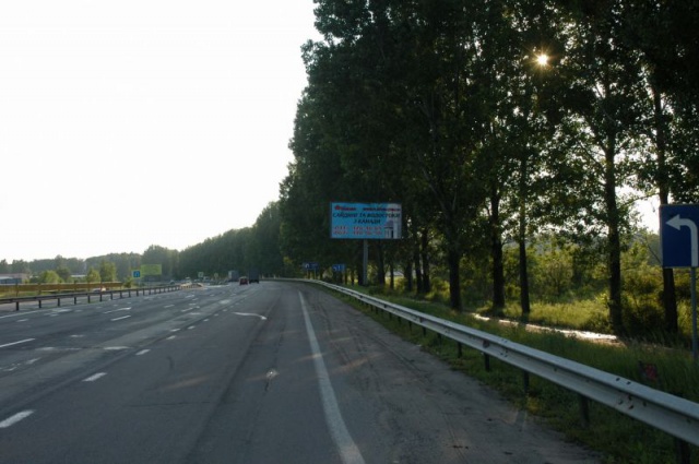 Щит 6x3,  смт.Глеваха, 27км+750 праворуч