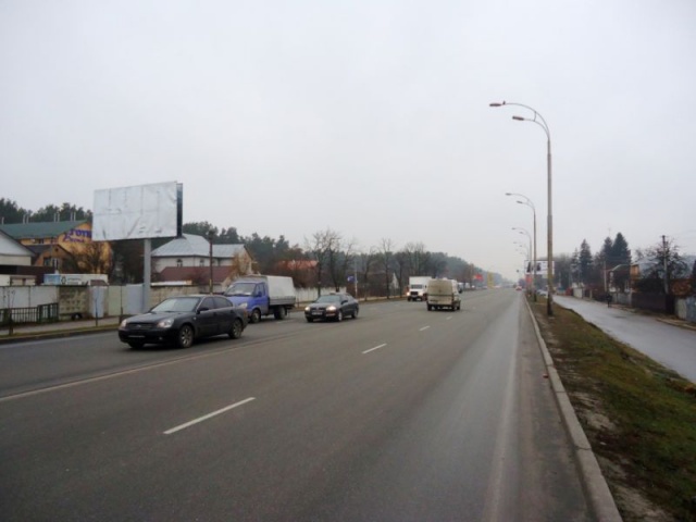 Щит 6x3,  г.Бровары, ул. Киевская, 30, за перекрестком с ул.Чапаева
