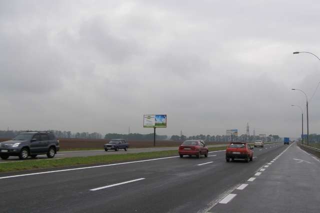 Щит 6x3,  Киев - Чернигов 13 км + 110 м (слева в напр. г. Киева)