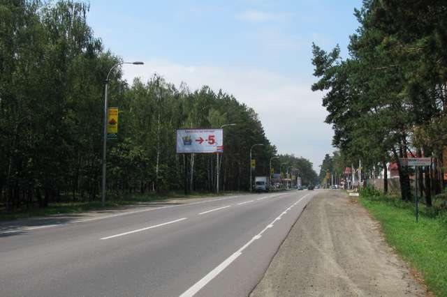 Щит 6x3,  Киев - Ковель 12км+200м от Киева (въезд в Бучу)