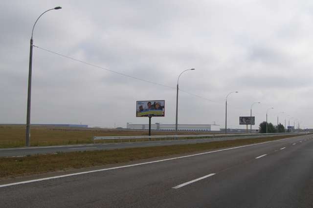 Щит 6x3,  Киев - Чернигов 13 км + 110 м (слева в напр. г.Чернигов)