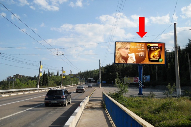 Щит 6x3,  Трасса Алушта-Ялта, 67 км, Гурзуф, мост, в сторону Ялты