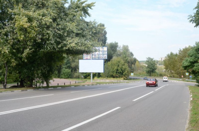 Щит 6x3,  м. Обухів», вул. Київська, 123 - вул. Миру (виїзд з Обухів на Київ, Українку)