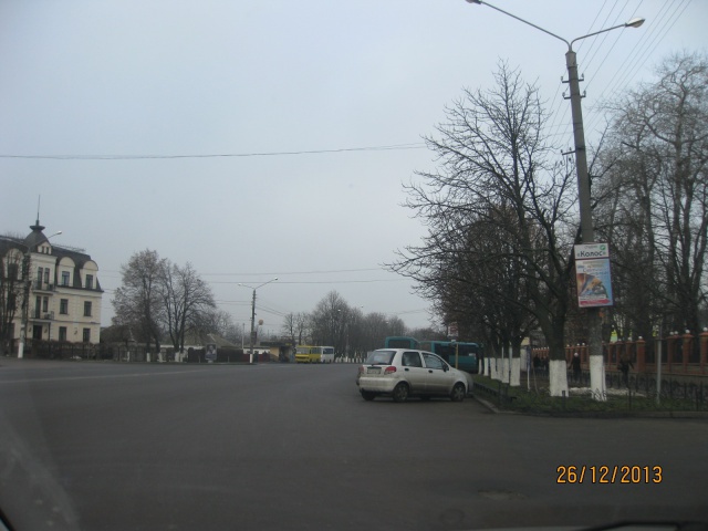 Сітілайт 0.86x1.2,  вул. Київський Шлях,  навпроти Стадіону "Колос"