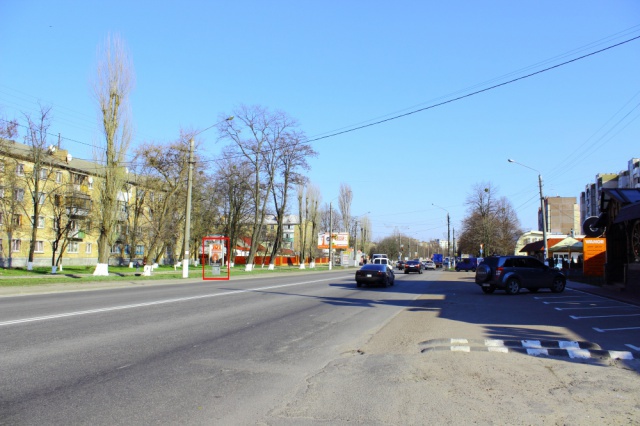 Сітілайт 1.2x1.8,  вул. Київський Шлях, 15, навпроти ресторану "Гетьман"
