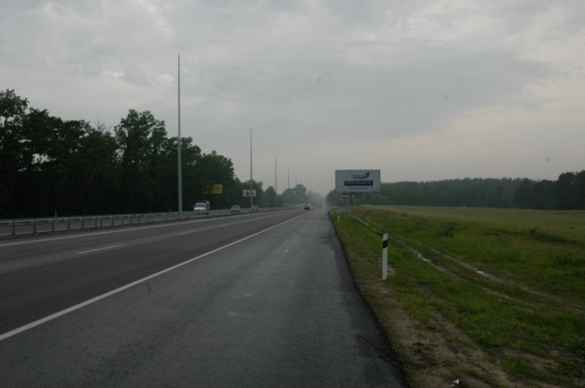 Щит 6x3,  за с.Мрія, 30 км+100 праворуч