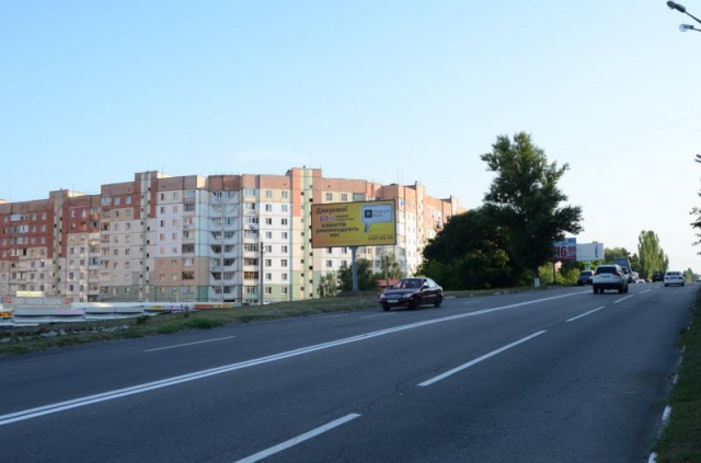Щит 6x3, г. Обухов, ул. Киевска 168, возле рынка "Піщаний", и жиличного комплекса "Нектарный" (направление из Киева в Обухов) Щит 6x3, г. Обухов, ул. Киевска 168, возле рынка "Піщаний", и жиличного комплекса "Нектарный" (направление из Киева в Обухов)