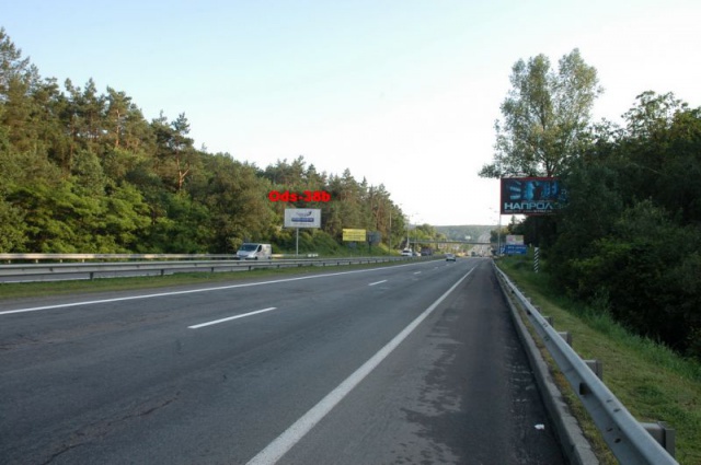 Щит 6x3,  перед поворотом на с.Круглик, 18+850 ліворуч