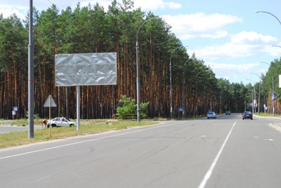 Щит 6x3,  ул. Университетская, возле кладбища (по Ирпенской трассе направление из Киева)