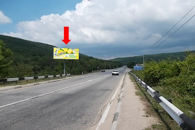 Щит 6x3,  Трасса Ялта - Севастополь, 54 км + 250 м от Ялты, Байдарская долина, в сторону Севастополя