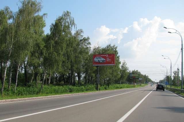 Щит 6x3,  Киев - Иванков 20 км + 500 м въезд в посёлок "Петровцы" (в напр. Киева)