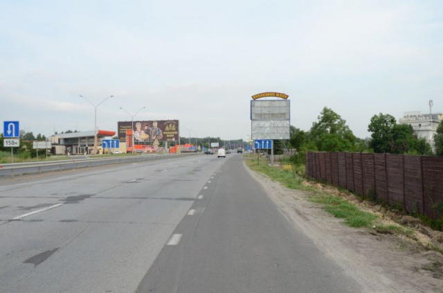 Щит 6x3,  Біля садового центру Єва, перед ресторану "Ранчо"; 26+400 праворуч