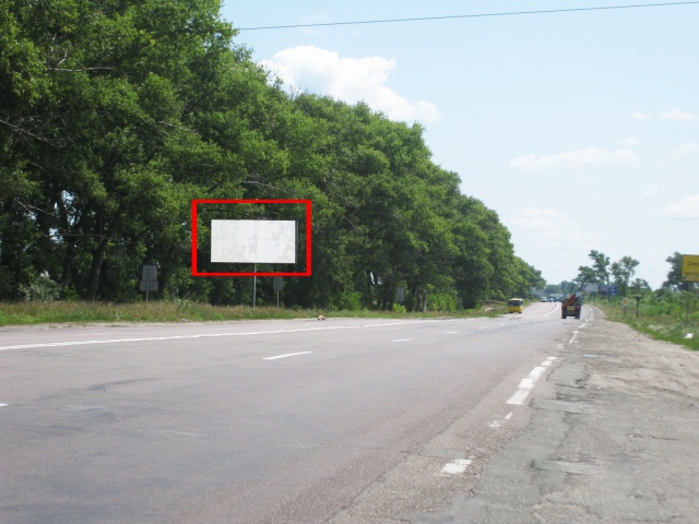 Щит 6x3,  Траса Е40, вул. Київський Шлях, 1, в'їзд в місто зі сторони Харкова