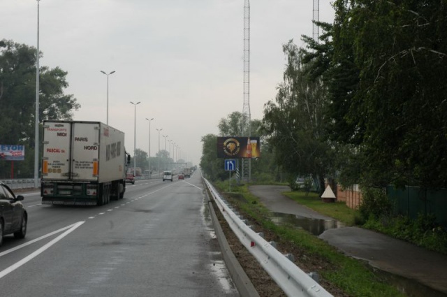 Щит 6x3,  автобусна зупинка в с. Гурівщина, 30 км+750 праворуч