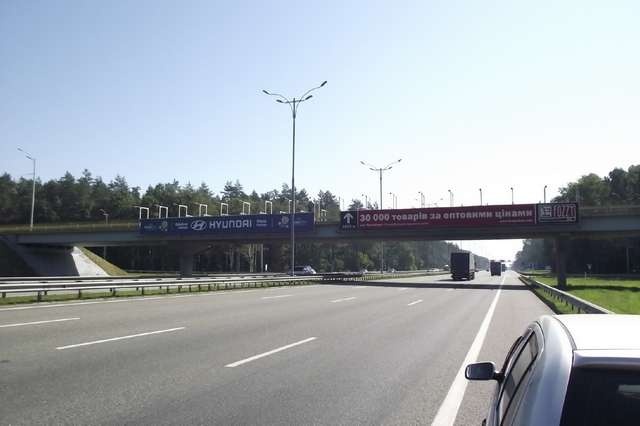 Міст 24x2,  Бориспольская трасса 11км+264м до Киева (первый мост) (в напр. Борисполя: поверхность слева)