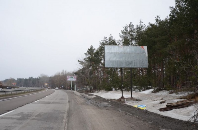 Щит 6x3,  Перед рестораном "Чумацький шлях"; 27+450 праворуч