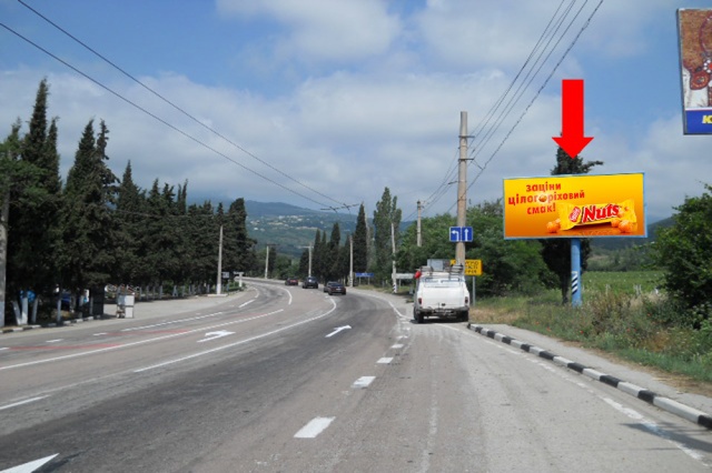 Щит 6x3,  Трасса Симферополь - Ялта, в Алуште, 43 км + 950 м, в сторону Симферополя