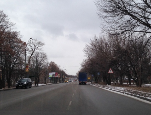 Щит 6x3,  г.Бровары, ул. Кутузова_ул.Щербакова, радиостанция