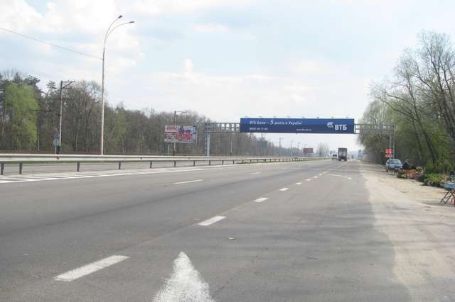 Міст 24x3,  Киев - Обухов 08км + 600м от Киева (арка) (в напр. Обухова)