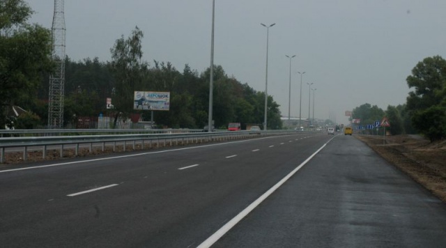 Щит 6x3,  автобусна зупинка в с. Гурівщина, 30 км+750 праворуч