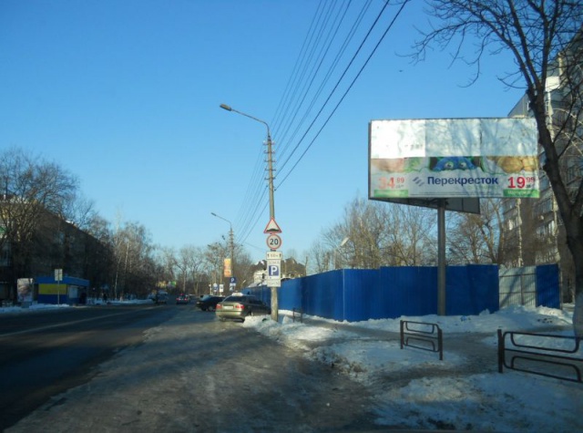 Щит 6x3,  г.Бровары, ул.Короленко, 68, 100м до ул.Киевской, рынок