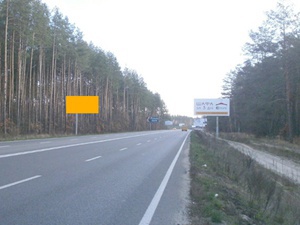 Щит 6x3,  Км 4+400 от ул. Генерала Наумова, направление на Киев