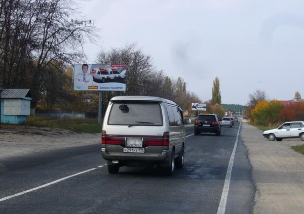 Щит 6x3,  г. Белогорск. В сторону Симферополя. 43+400. За поворотом на ул. Спаи. (Молокозавод).