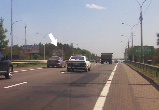 Щит 6x3,  М-06 Киев-Чоп, км 24+350 (с. Капитановка 300м до поворота на Бучу, Коростень)