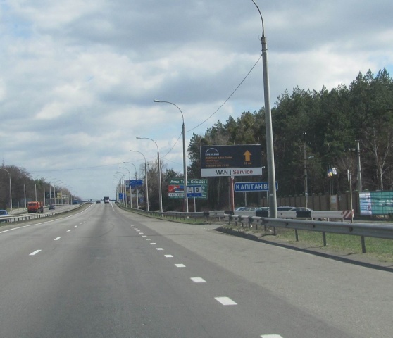 Щит 6x3,  М-06 Київ-Чоп, км 24+700 (с. Капитановка)