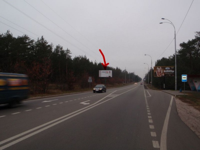 Щит 6x3,  навпроти автобусної зупинки,  31км+250 праворуч