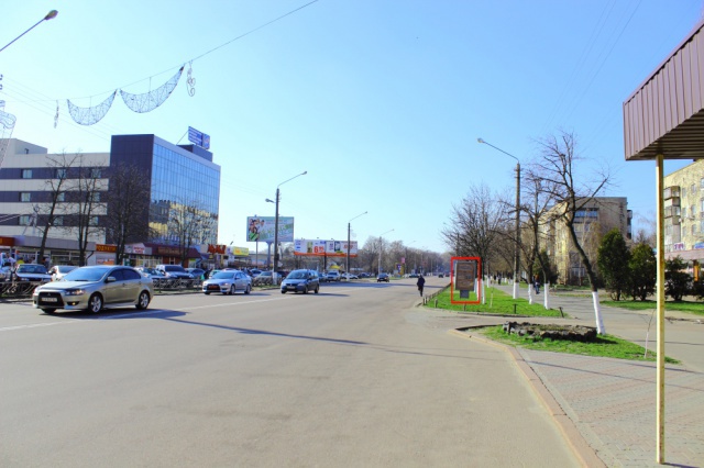 Сітілайт 1.2x1.8,  вул. Київський Шлях, 43 навпроти магазину "Норд"