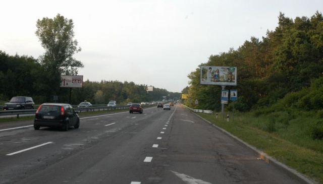 Щит 6x3,  за поворотом на с.Круглик,18+850 ліворуч